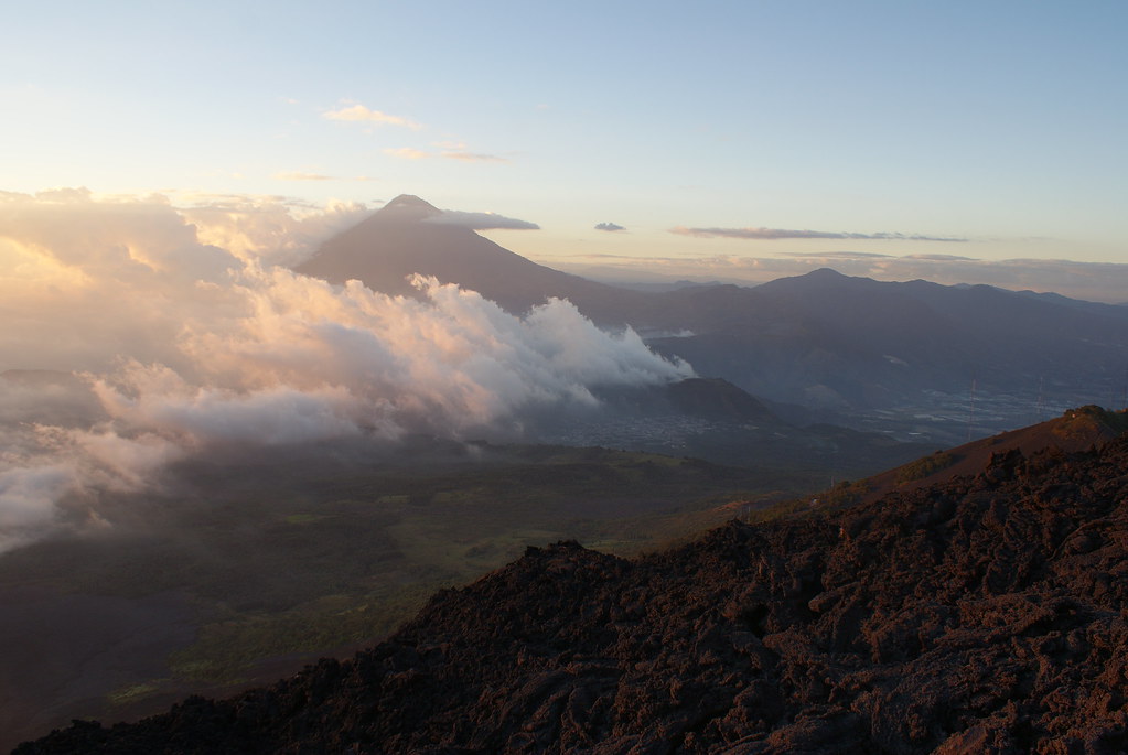 🌋 Collective Pacaya Volcano Hiking Tour - Image 25