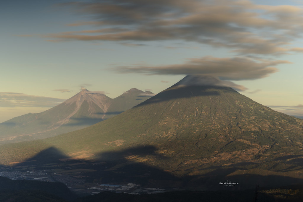🌋 Collective Pacaya Volcano Hiking Tour - Image 11