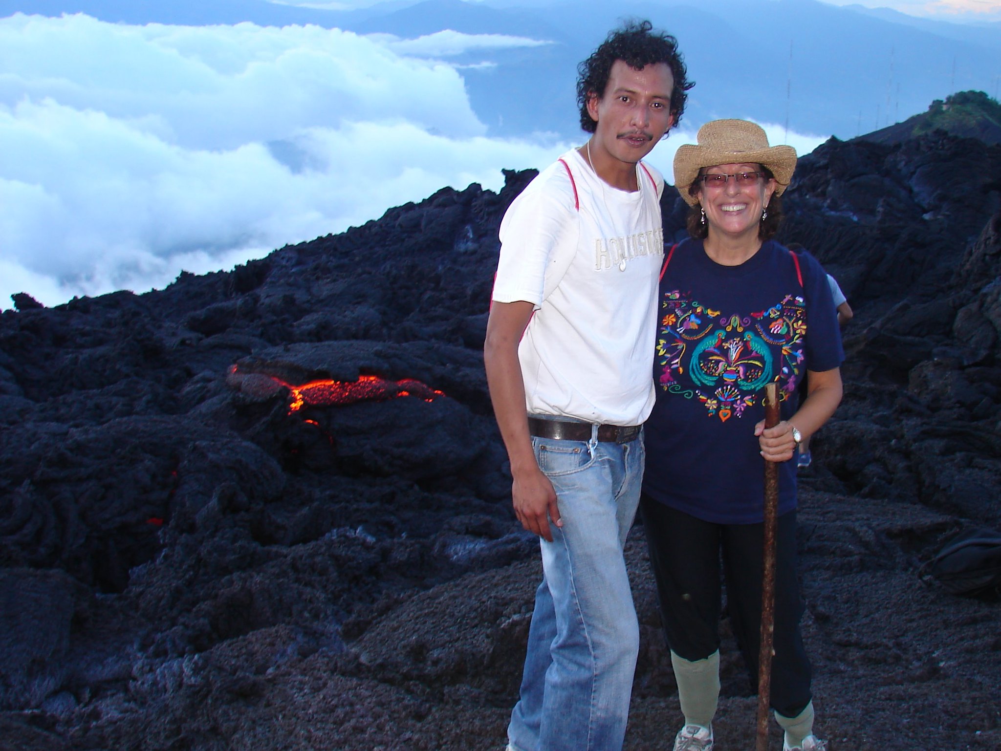🌋 Collective Pacaya Volcano Hiking Tour - Image 7