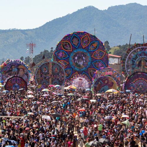 🪁 Giant Kites Festival Tour from Guatemala City – Shared